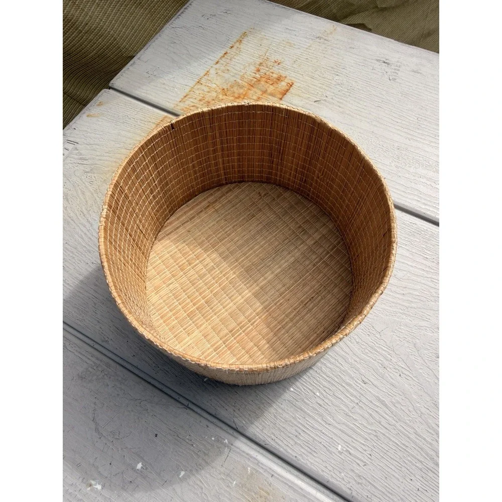 Round Tan Wicker Decorative Basket, Small Non-Lidded Freestanding Indoor